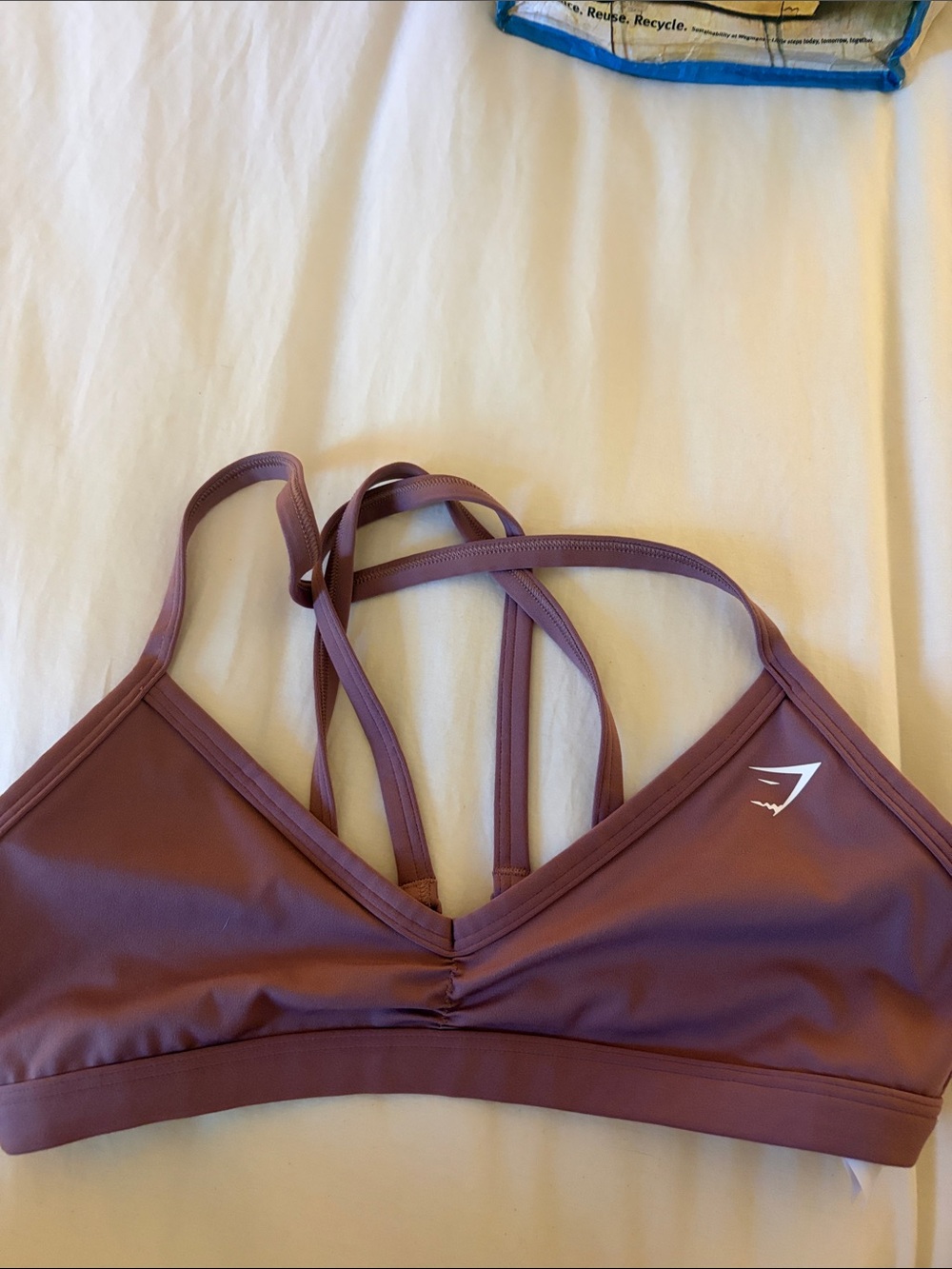 Gymshark Strappy V-Neck Sports Bra in Mauve